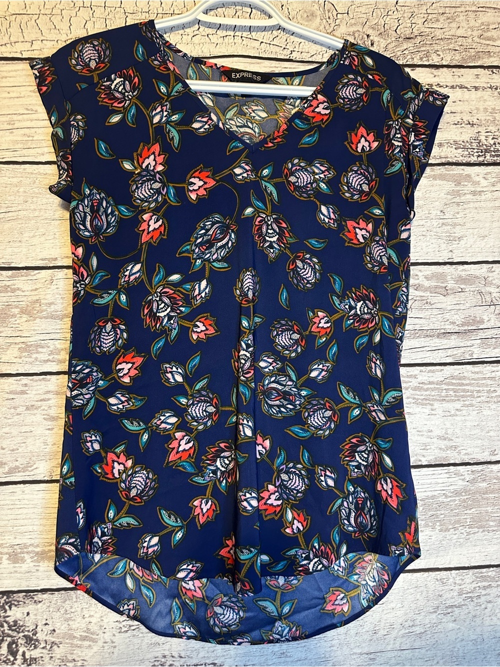 Express Floral V Neck Blouse XS Blue Pink Flutter Sleeve Top